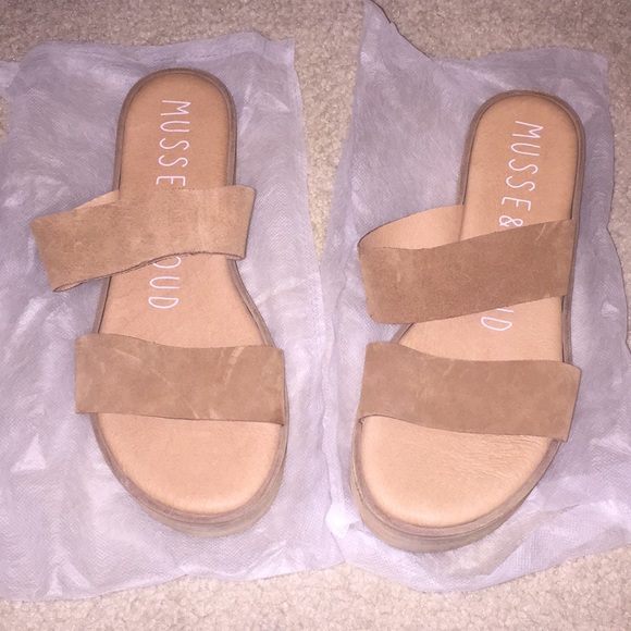 Musse & Cloud tan platform sandals - Picture 2 of 2